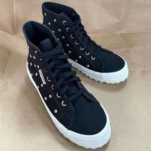 *NEW* Superga Women’s Platform Lugsole Stud Alpina High-Top Sneaker